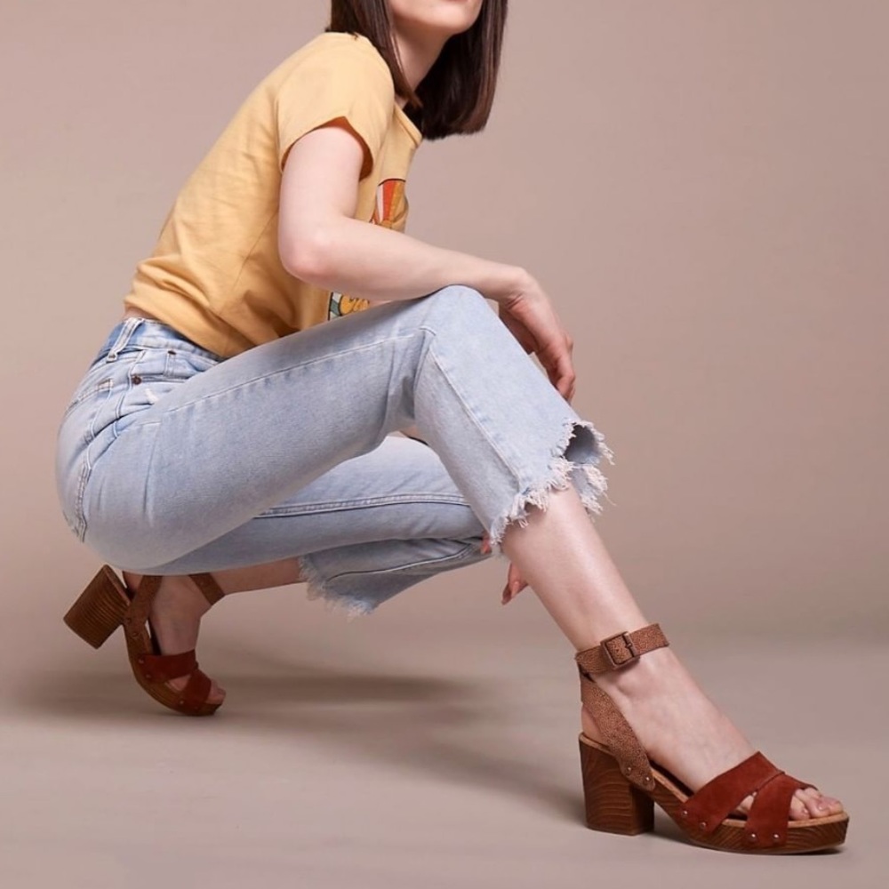 Kork-Ease Brown Suede Platform Sandals